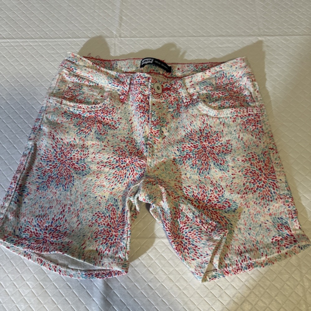 Levi's Youth Girl multi color Midi Shorts Adjustable Waistband Stretch Size 12